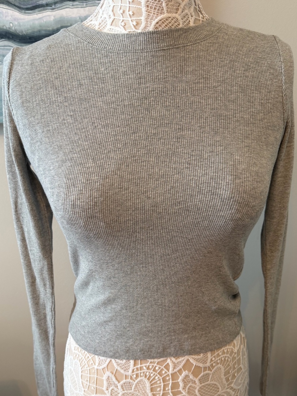 Hollister Gray Ribbed Long-Sleeve Women's Top